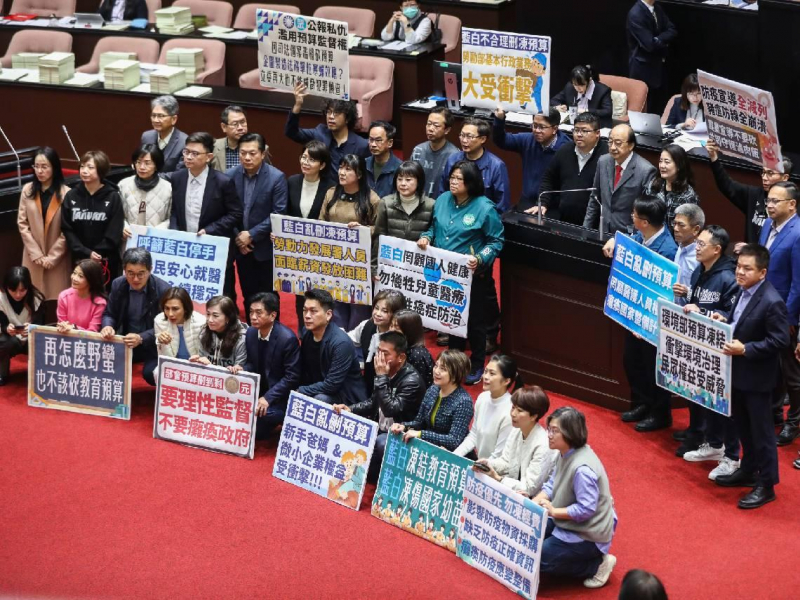 文化預算凍刪44億！反正我不看也用不到沒差？呂秋遠：別一邊羨慕韓國拍出魷魚遊戲，又覺得文化是死要飯